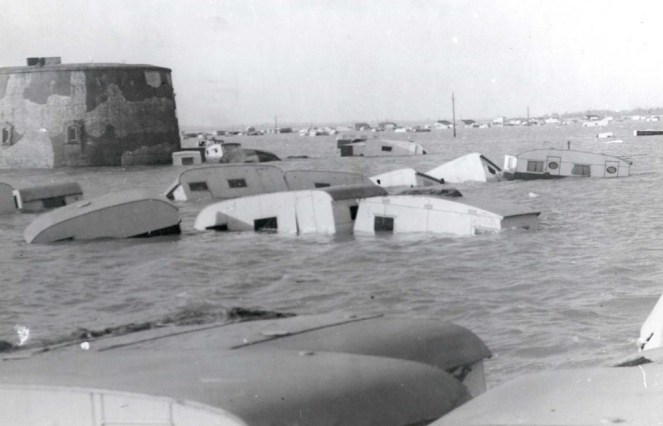 caravans in flood