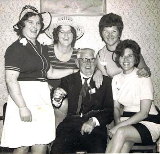 Grandad &amp; Daughters 001